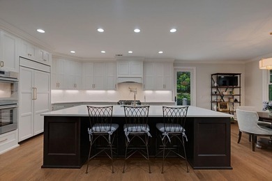 COMPLETELY RENOVATED LAKE VIEW AND GOLF COURSE HOME IN - photo 16