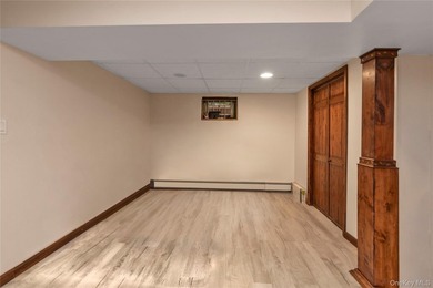 Move Right Into This Spacious Single Family Home In Jamaica - photo 17