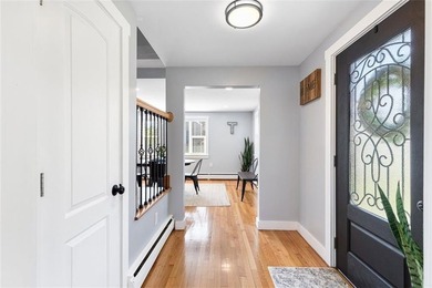 Welcome to this beautifully maintained 4-bedroom, 1.5-bath home - photo 6
