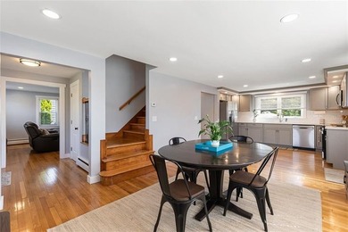 Welcome to this beautifully maintained 4-bedroom, 1.5-bath home - photo 8