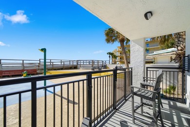 Seller is offering $5,000 towards the buyer's closing costs or - photo 32