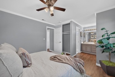 Beautiful ranch home, ideally located close to Shady Oaks Park - photo 36