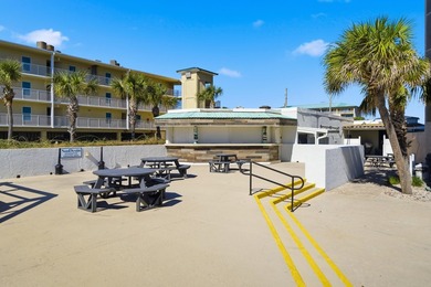 Seller is offering $5,000 towards the buyer's closing costs or - photo 42