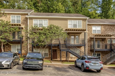 Fort Loudoun Lake Condo For Sale in Knoxville Tennessee