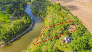 Lake front lot located at Stoney Point area on Herrington Lake - Lake Lot For Sale in Danville, Kentucky
