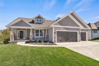 Ever popular Aspen Reverse 1.5 story home by Prieb Homes offers - photo 4