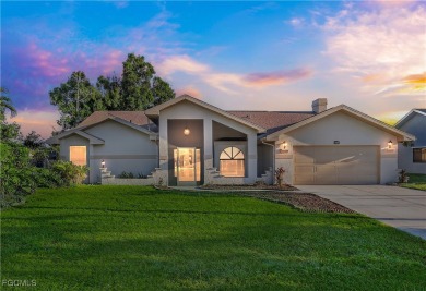 Cape Coral Lakes Area Home For Sale in Cape Coral Florida