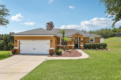 Lake Minnehaha Home Sale Pending in Clermont Florida