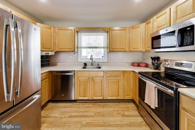 Welcome to 12006 Maddox Lane-a beautifully maintained one-level - photo 11