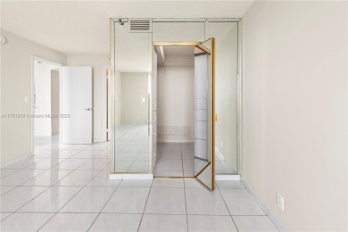 The *It* apartment with breathtaking views is for sale at a