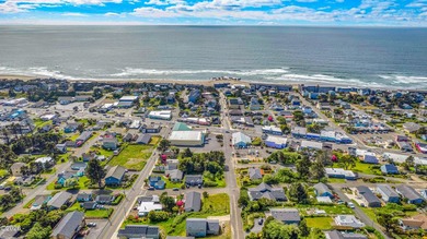 Ocean View lot in the heart of North Lincoln City, just a few - photo 17