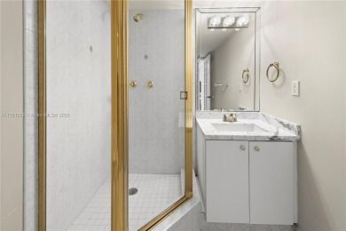 The *It* apartment with breathtaking views is for sale at a