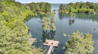 Lake Moultrie Home For Sale in Bonneau South Carolina