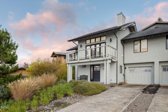 Lake Townhome/Townhouse Off Market in Pacific City, Oregon