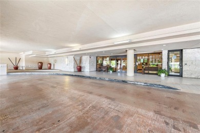 The *It* apartment with breathtaking views is for sale at a