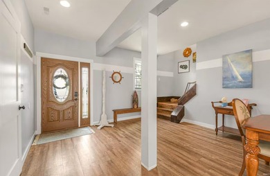 Lake Wawasee living at its best! Built in 2019, this - photo 5