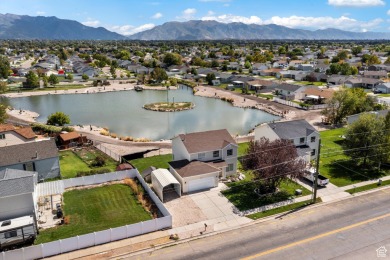 Lake Home For Sale in Hooper, Utah