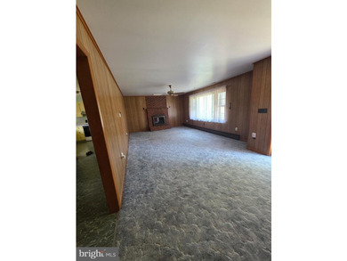 Welcome to 2907 Oak Hill Road. First time on market. Enjoy a - photo 3