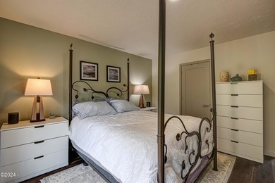 Fully custom remodeled home (2020-2021). Brought up to exacting - photo 14