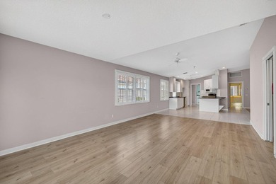 Light and bright 2BR/2BA/1CG home in desirable Palm City. This 1 - photo 17