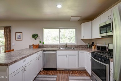 Fully custom remodeled home (2020-2021). Brought up to exacting - photo 20