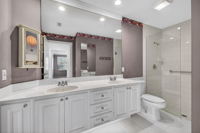 Light and bright 2BR/2BA/1CG home in desirable Palm City. This 1 - photo 22