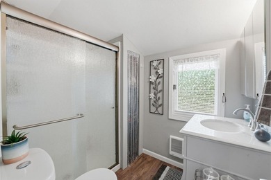 Completely renovated and move-in ready, this charming 2-bedroom - photo 29