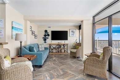 Welcome to your light, bright coastal escape on the shores of - photo 30