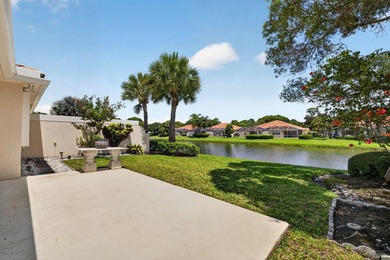Light and bright 2BR/2BA/1CG home in desirable Palm City. This 1 - photo 31