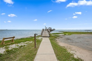 Welcome to your light, bright coastal escape on the shores of - photo 39