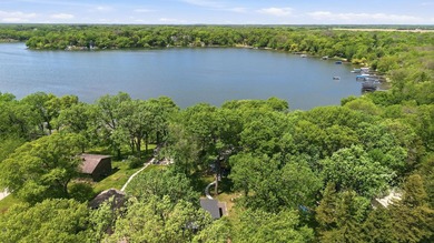 Completely renovated and move-in ready, this charming 2-bedroom - photo 50