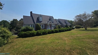 Old Meeting House Creek/Horn Harbor waterfront Brick Cape Cod on