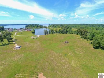 Lake Barkley Acreage For Sale in Kuttawa Kentucky