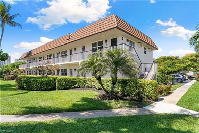 Marco Island Area Condo For Sale in Marco Island Florida