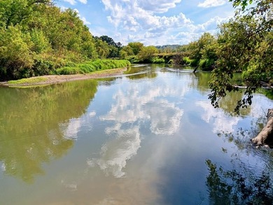 Lake Acreage For Sale in Richland Center, Wisconsin