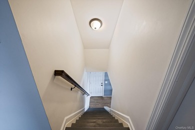 Welcome to 253 E Riviera Drive a charming expanded Cape-style - photo 12