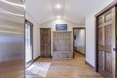 Come feel the warm embrace of this beautifully remodeled and - photo 14