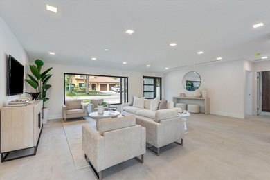 Classic Fort Lauderdale meets modern luxury in this beautifully - photo 10
