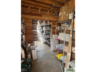 Zoned IL-R (Light Industrial Restricted), this versatile - photo 3