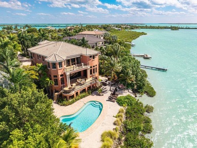 Located in the prestigious gated community of Shark Key, 30 - photo 3