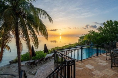 Located in the prestigious gated community of Shark Key, 30 - photo 5