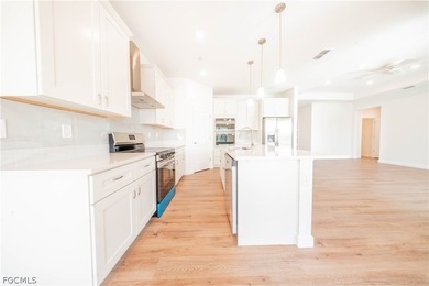 **SELLER IS MOTIVATED** Stunning new construction with 2,290 sq - photo 6