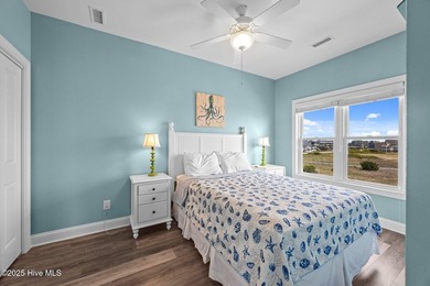 An Exclusive Sister Listing Offering of two adjacent, second-row - photo 45