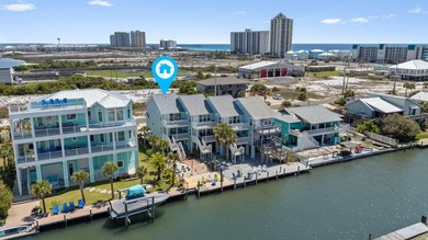Welcome to ''The Salty Flamingo''! Waterfront living meets - photo 50