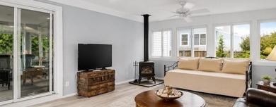 Welcome home to 45 Haven Street located, in the heart of - photo 7