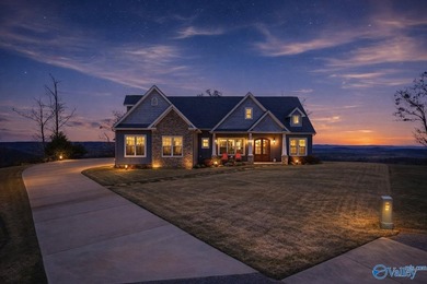 Experience breathtaking panoramic views of Weiss Lake and - photo 8