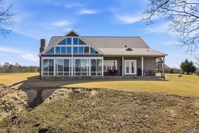 Experience breathtaking panoramic views of Weiss Lake and - photo 9