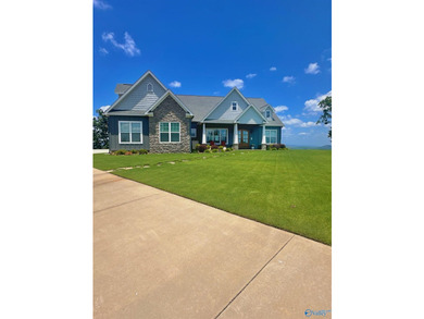 Experience breathtaking panoramic views of Weiss Lake and - photo 10