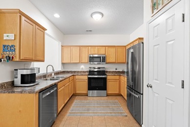 Welcome to 117 Maddux Ln in Myrtle Beach, SC - a move-in ready - photo 9