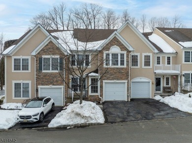 (private lake, pond, coastal) Townhome/Townhouse For Sale in North Haledon Boro New Jersey